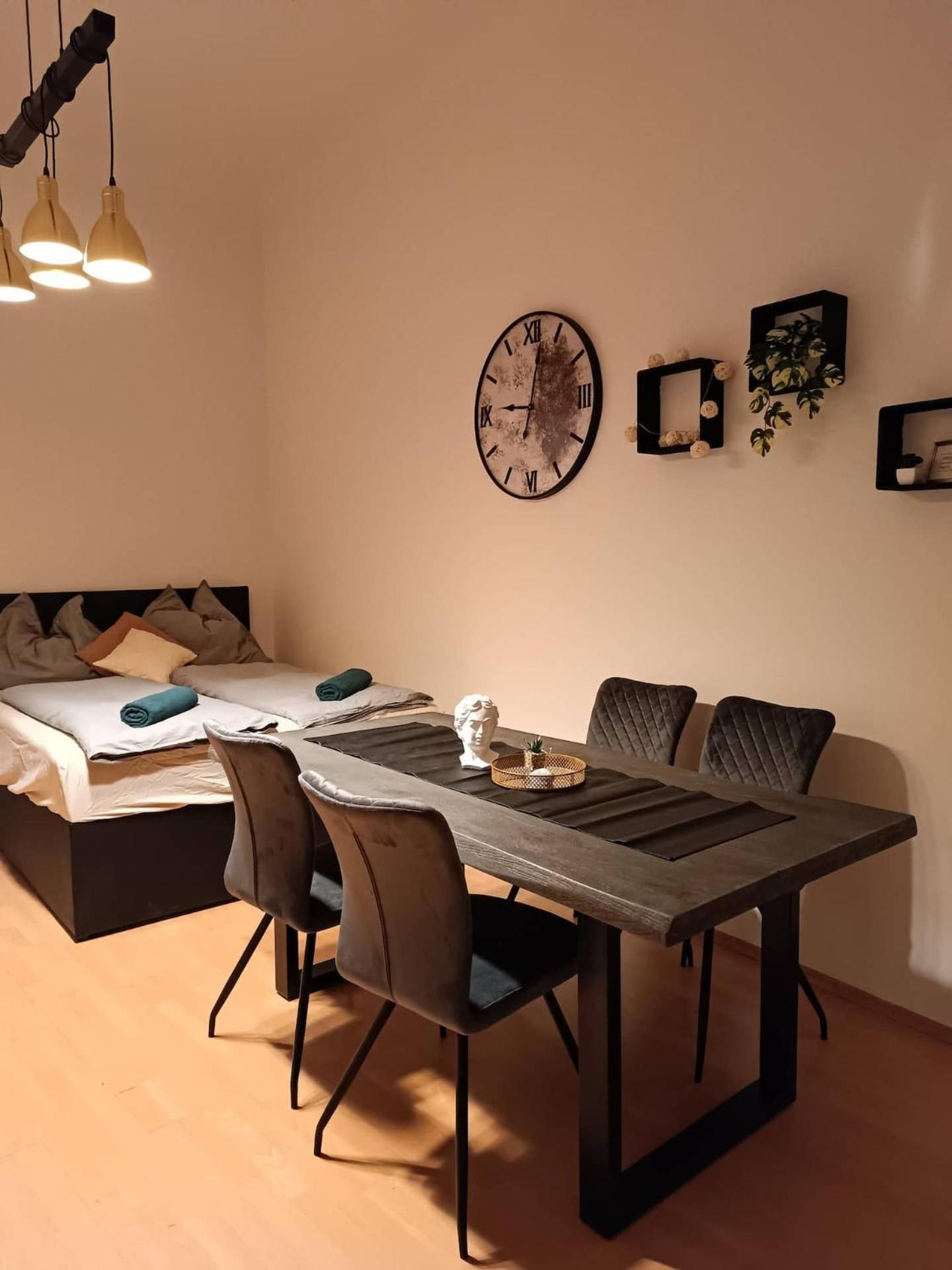Beautiful Apartments Near Hauptbahnhof Відень Екстер'єр фото